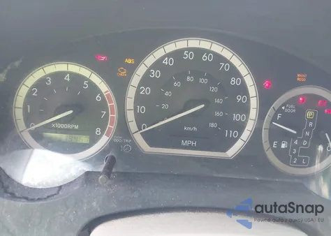 2004 Toyota Sienna Le z USA, uszkodzony, nr VIN 5TDZA23C24S049399